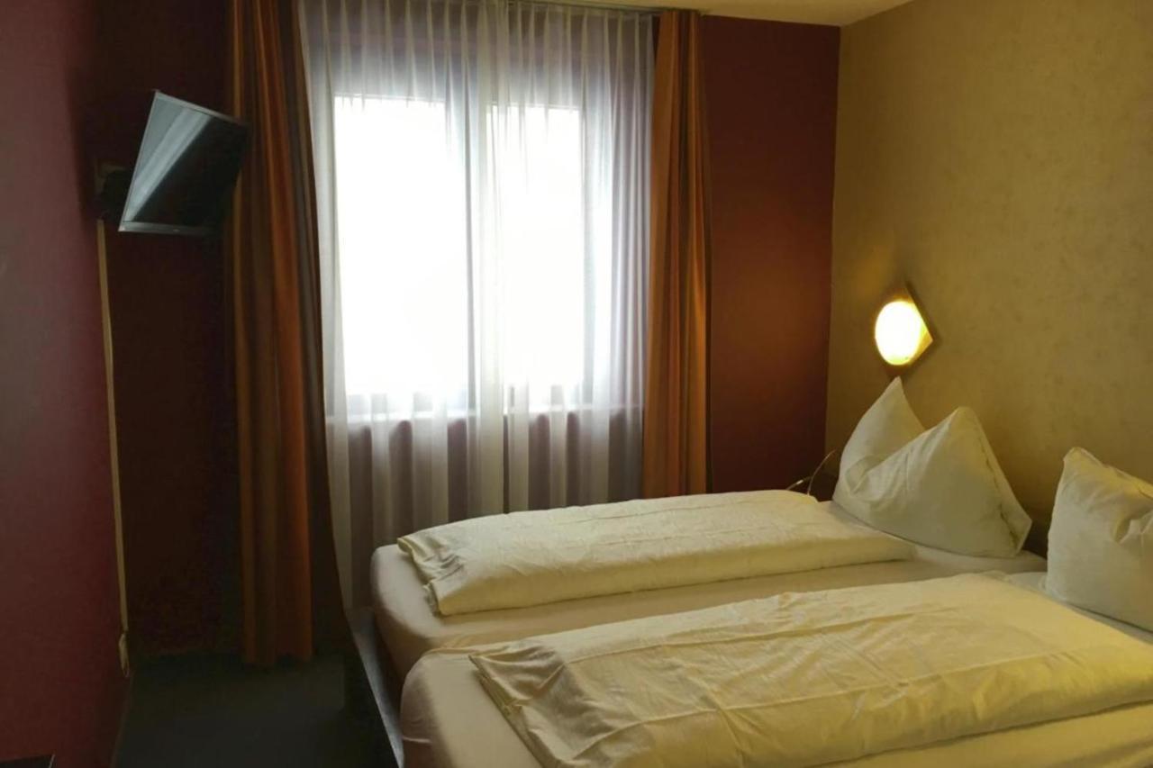 Affordable Rooms In Heart Of לוצרן מראה חיצוני תמונה