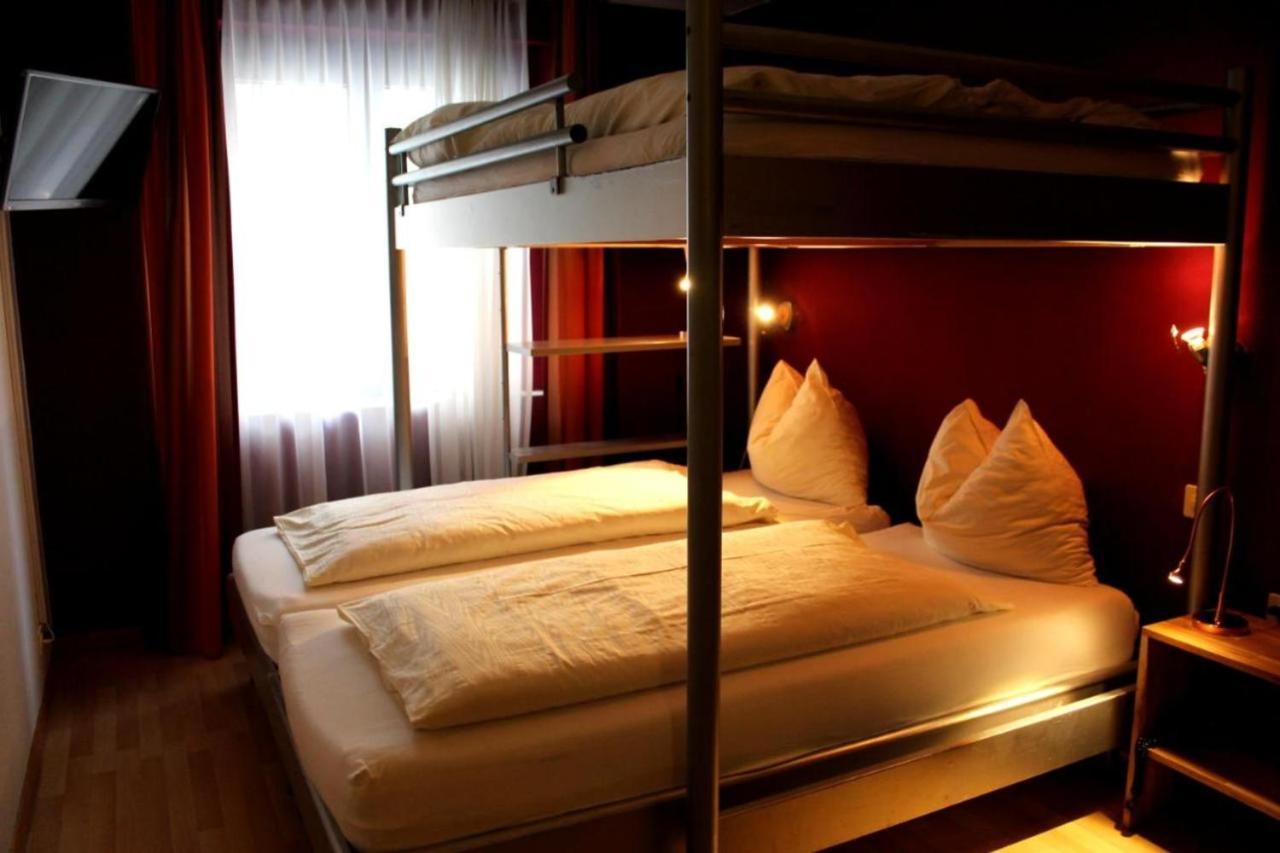 Affordable Rooms In Heart Of לוצרן מראה חיצוני תמונה